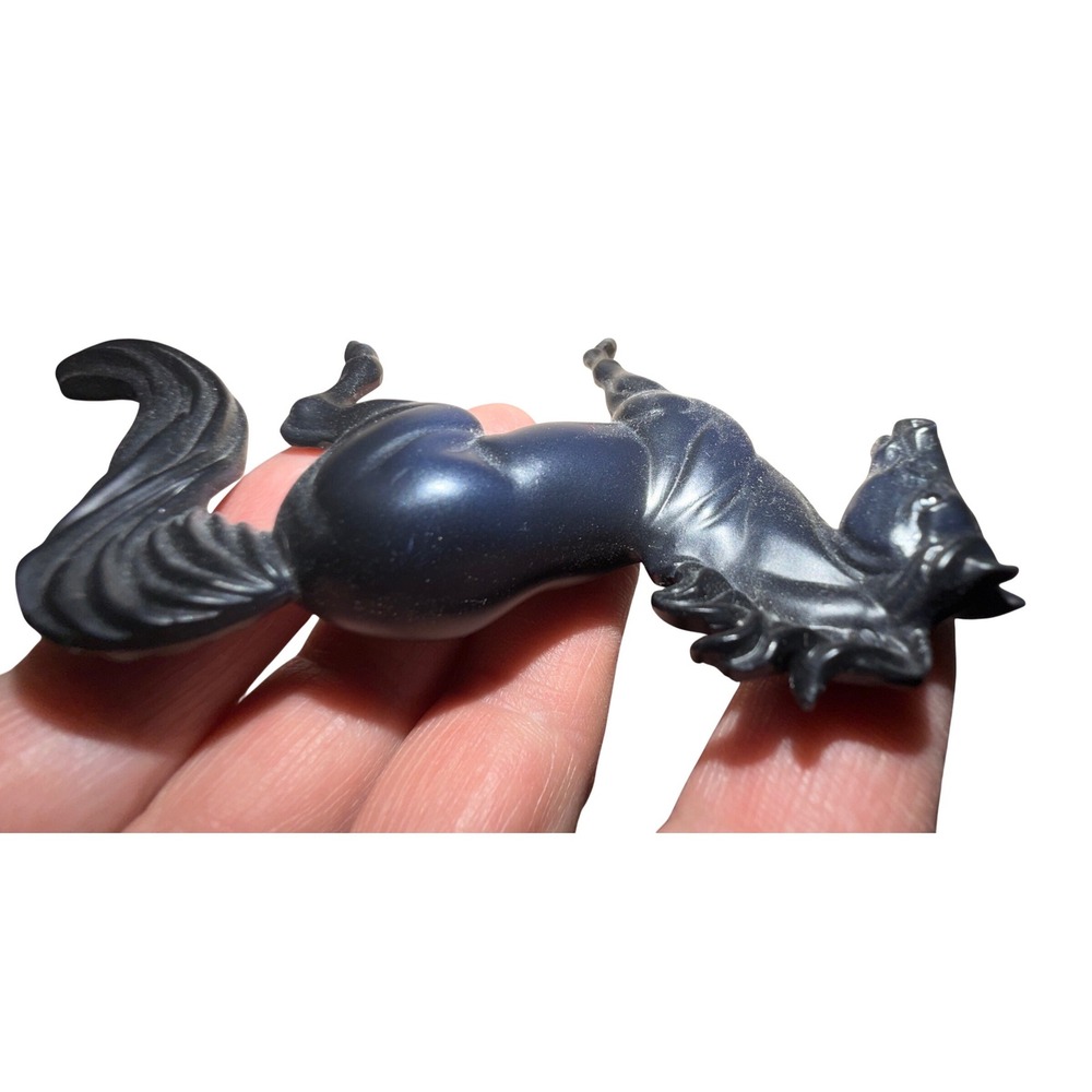 Breyer‎ Stablemates Horse Toy Prancing Pose Black model horse - Picture 6 of 7